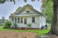 Restored 1920's Cottage on 1 Acre w/ Fire Pit