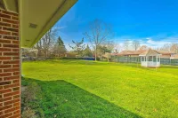 Lexington Home about 2 Mi to University of Kentucky! - spa