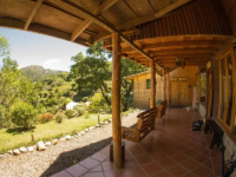 Cedrela Eco-Lodge & Restaurante Hoteles en Copey
