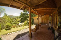 Cedrela Eco-Lodge & Restaurante Hotel a Agua Caliente