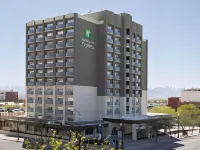 Holiday Inn Express & Suites Chicago North Shore - Niles Hotels in Niles