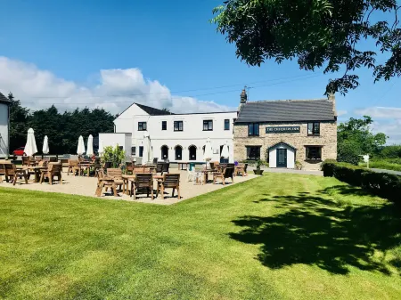 Chequers Inn Отели в г. Ивестон