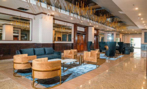 Waymore Hotel Spa & Casino