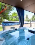 Adrialux Camping Mobile Homes - Hot Tub