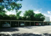 Hotel Corallo - parkir