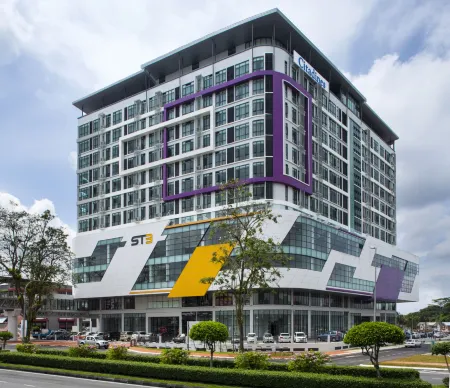 Citadines Uplands Kuching Отели рядом с достопримечательностью «New Sarawak State Legislative Assembly Bldg»