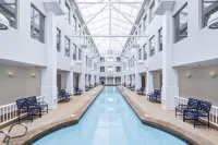 Anchorage Inn and Resort - Beach