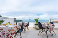 Una Terrazza Sul Golfo Hotels near Church of Saints Cosmas and Damian