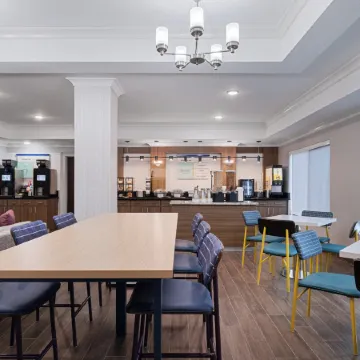 Garner Hotel Longview South by IHG