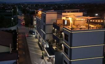 Nest Suites