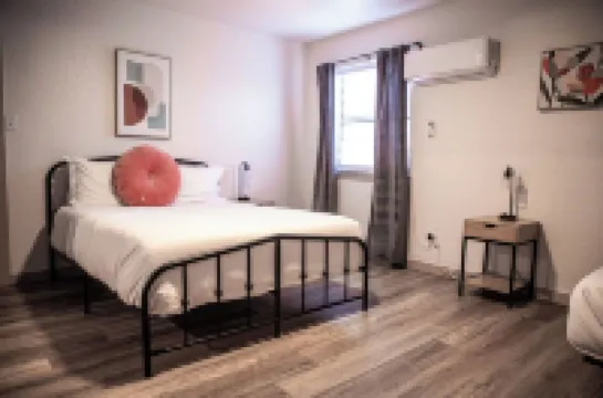 Boomer Base – Cozy Stay with King Bed Near OU