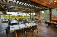 Temecula Creek Inn - breakfast