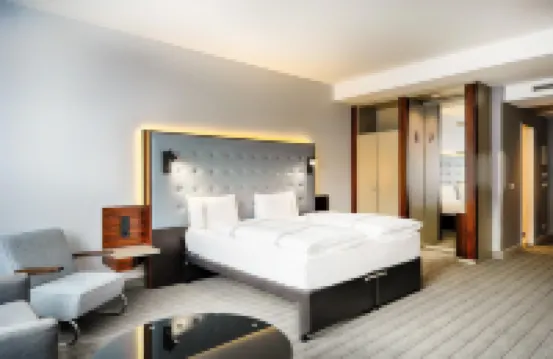 Premier Inn Köln City Mediapark