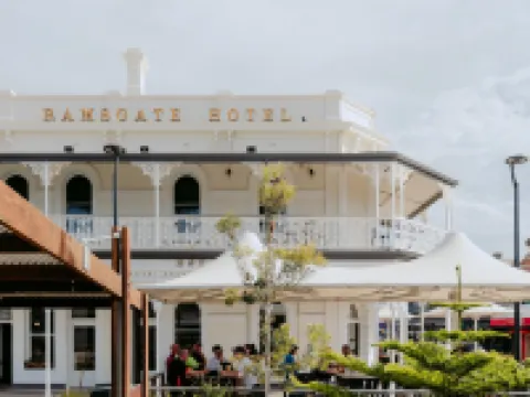 โรงแรมแรมสเกต โดย ไนท์แคป โซเชียล โรงแรมในแอดิเลด