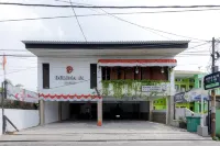 Urbanview Hotel Delima 101 Syariah Hotels in Serang