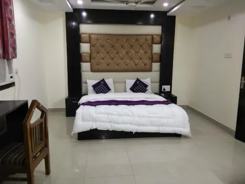 Hotel Vishesh Continental