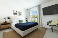 Avalon I by Avantstay Contemporary San Diego Condo w/ Large Patio Отели в г. Balboa Park
