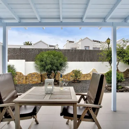 Apartamentos Livvo Mar Azul