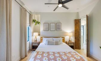 Mill Creek by Avantstay Modern Design, Patio, Hot Tub