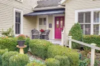 Charming Granville Home w/ Porch - Walk Downtown! -  Appartamenti vacanze