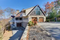 Blairsville Mansion w/ Hot Tub, Casino + Games! - Wifi