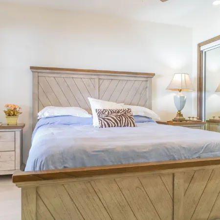 6th-Floor Oceanfront - Indoor Pools, Sauna, Beach