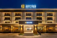 Rama 9 No.1 Hotel Hotel in zona Brighton Place