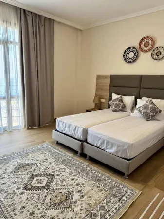 Al Moudayna Hotel - Tichy Plage Отели в г. Сук Эль Тенин