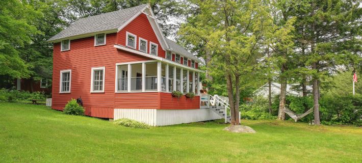 Authentic 1912 Adirondack Lake Camp w/ Fire Pit Hotéis em Fulton County