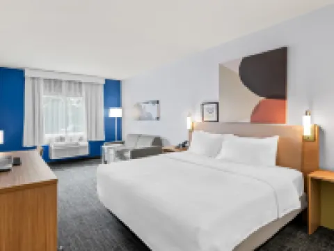 Spark by Hilton Duluth Hotels in Duluth