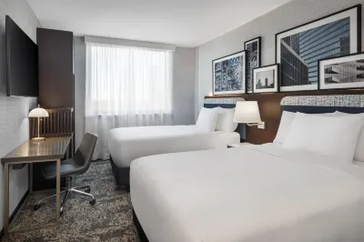 DoubleTree by Hilton Long Island City New York Hotels near John F Kennedy Intl. Airport