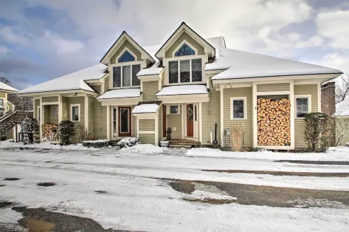 Spacious Ski-in/Out Black Mountain Home w/ Deck! - 3-Star