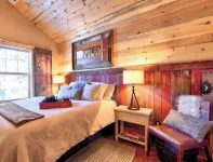PRIVATE Updated Cabin GAME ROOM & PELOTON