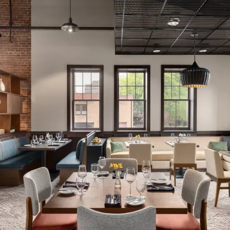 Hilton Garden Inn Burlington-Downtown
