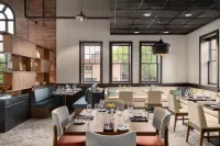 Hilton Garden Inn Burlington-Downtown Hotels in Burlington