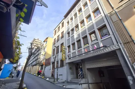 Wide Suites Taksim