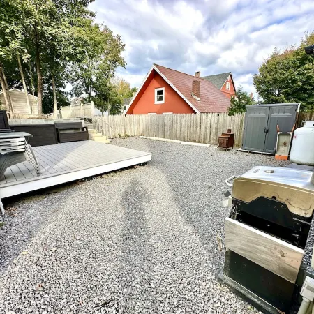 Freshly Renovated 2 Bed 1.5 Bath near Downtown Augusta