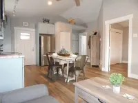 Downtown Charmer - Spacious 1 Bed 1 Bath  - Adventure Basecamp Hotels in Sandpoint