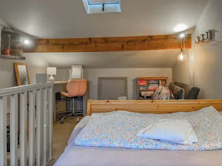 The Old Middle School 1700 Cottage Addingham