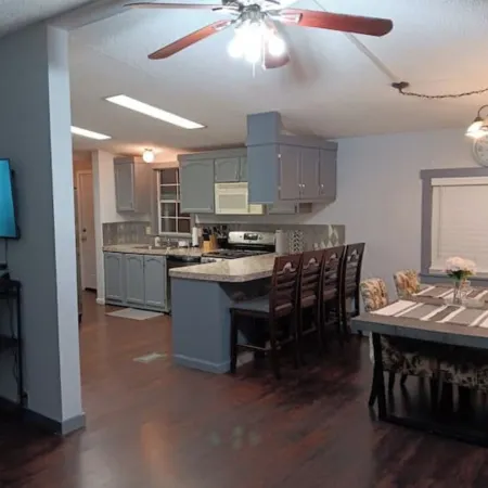 Pet friendly & Charming 3-bedroom mobile home with WiFi, in fabulous Reno-Tahoe