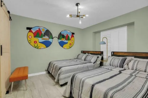 The Millionaire club-amazing pool- Hot tub - outdoor shower & bar-5BR-game room