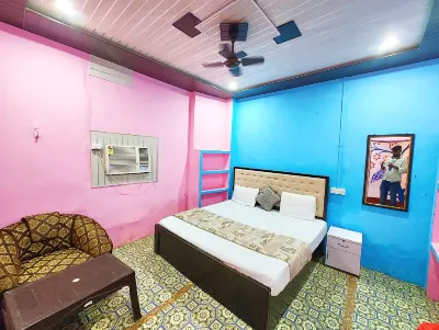 Goroomgo Rainbow Residency Varanasi Hotels near Assi Ghat Varanasi