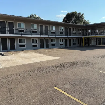 Bostonian Inn