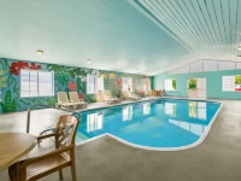 Quality Inn & Suites Hotels in Wise County