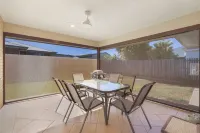 Bargara HavenWelcome to your personal oasis: Coastal calm blends with style.