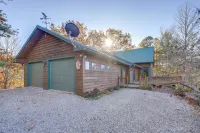 Almond Vacation Rental w/ Mountain Views! - 3-Star