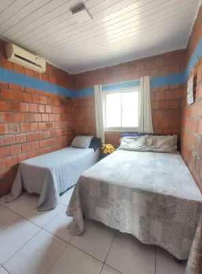 Casa Para Família e Amigos !! A Cinco Minutos do Parque dos Lencóis