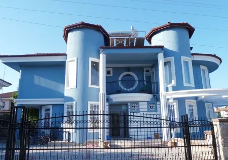 Award winning 5 star rated  luxury villa.