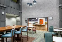 Hampton Inn & Suites Texarkana - breakfast