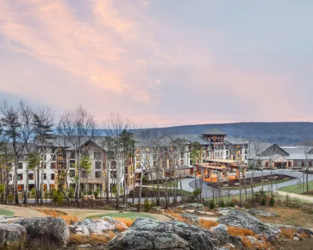 Cloudland at McLemore Resort Lookout Mountain, Curio by Hilton Hotels in Walker County